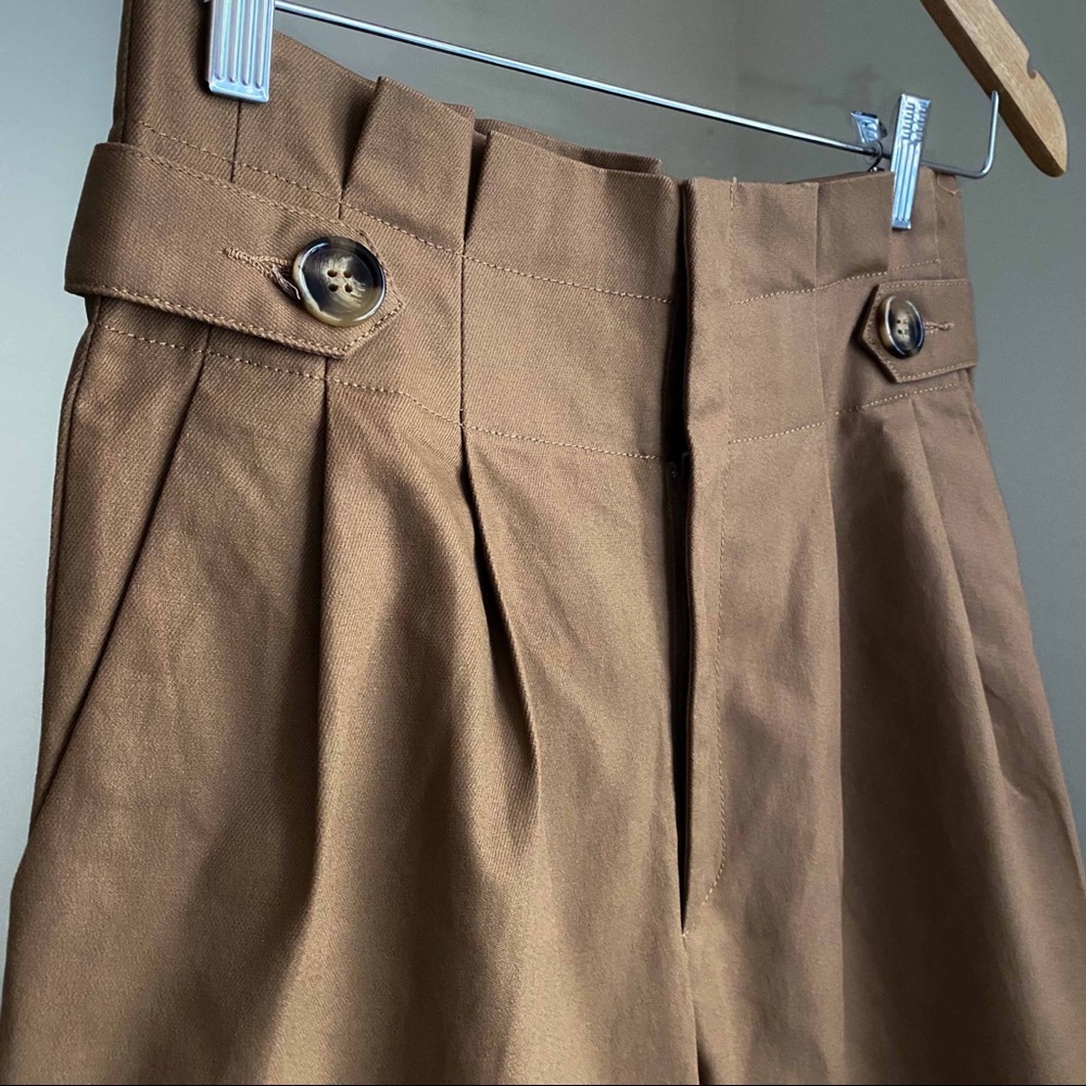 NWT hi rise paper bag pants w button in camel - Picture 9 of 13